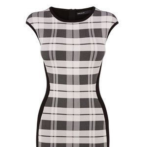 COPY - Karen Millen bandage knit bodycon dress in size 3.